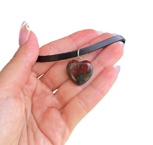 Bloodstone Necklace - Heliotrope Stone - Bloodstone Crystal Choker - Bloodstone Leather - Chakra Healing Gift - Romantic Gift  - Mom Gift